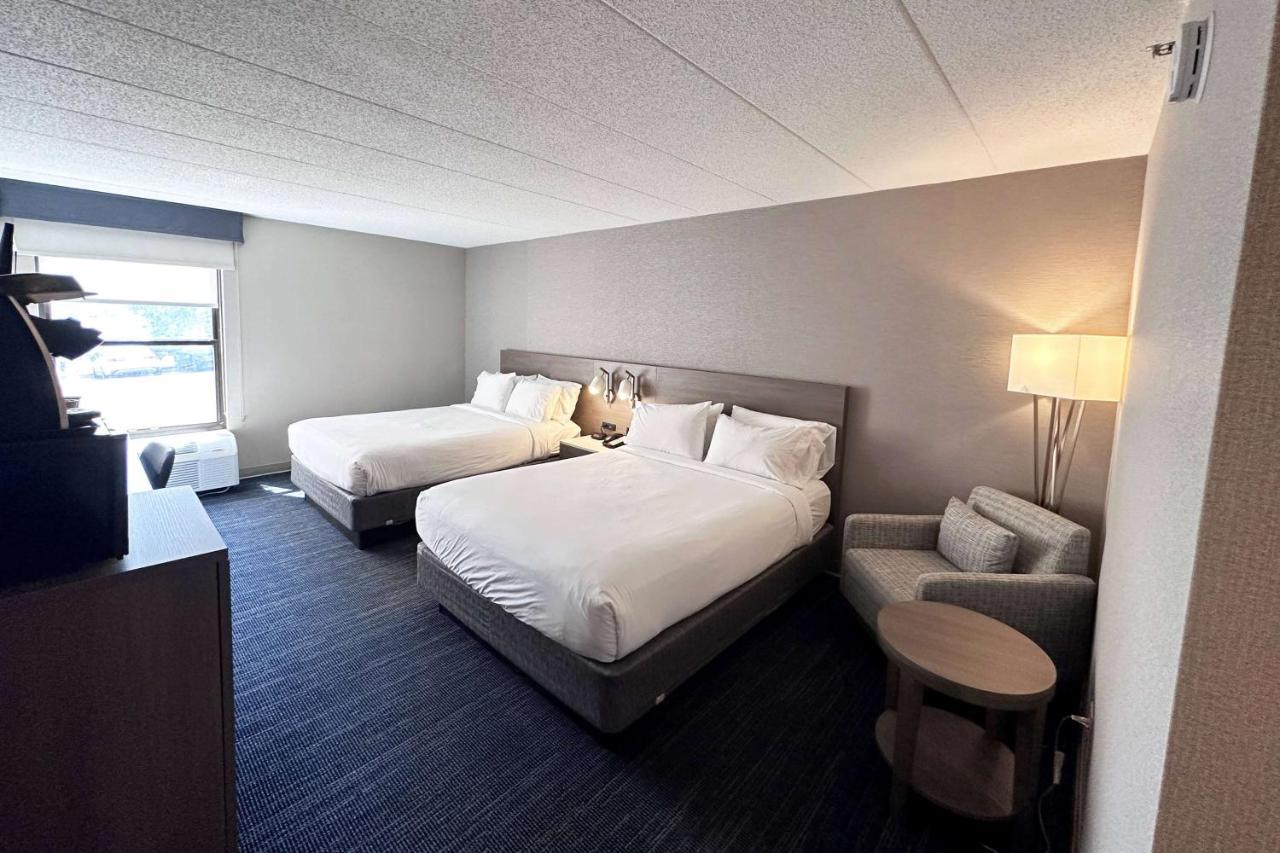 Wingate By Wyndham Waynesboro Hotell Exteriör bild