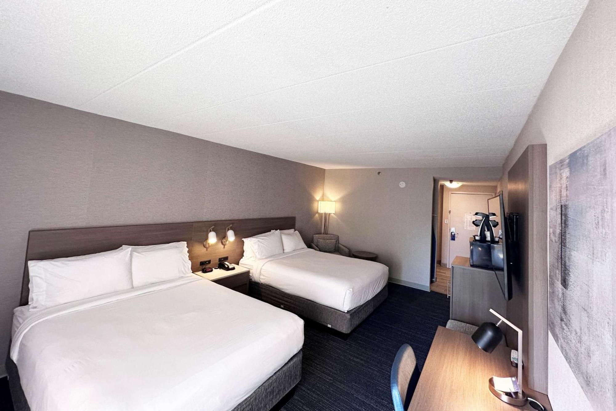Wingate By Wyndham Waynesboro Hotell Exteriör bild