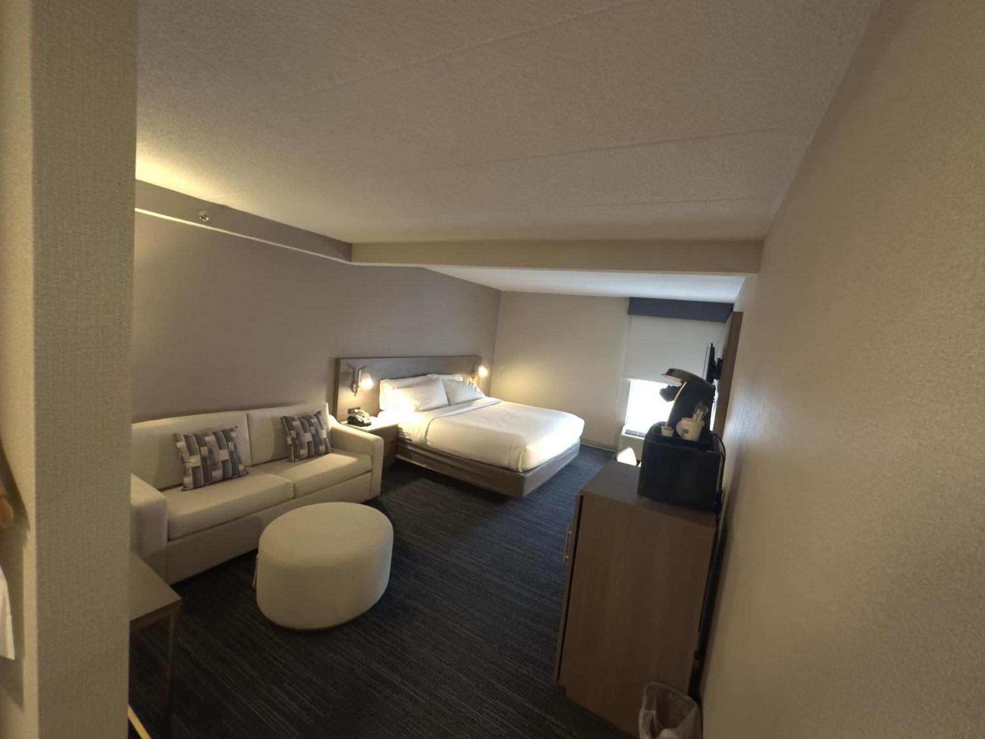 Wingate By Wyndham Waynesboro Hotell Exteriör bild